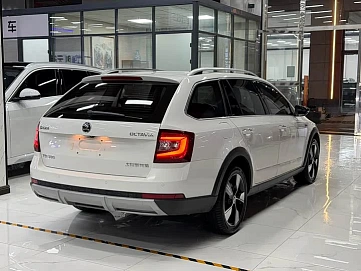 Skoda Octavia, 2017г, передний привод, робот