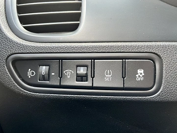 Kia Rio, 2017г, передний привод, механика