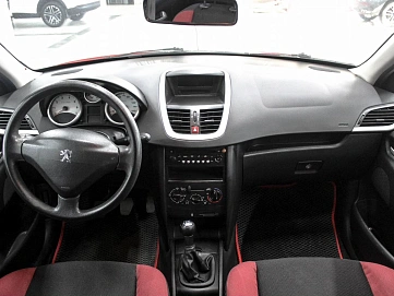Peugeot 207, 2007г, передний привод, механика