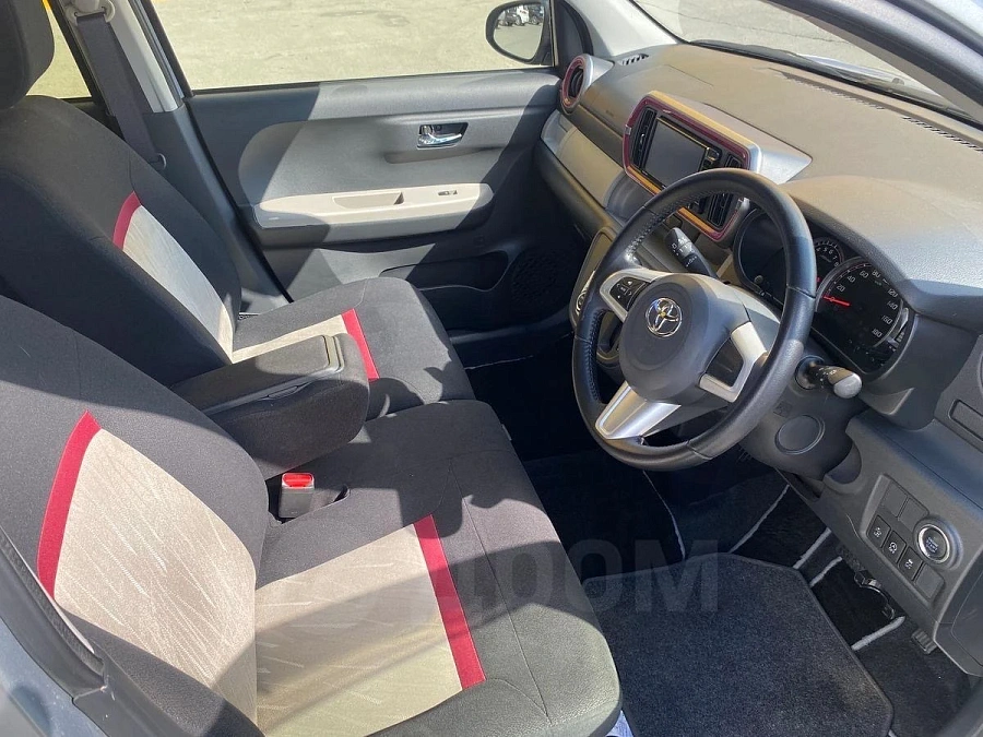 Toyota Passo, 2016г., передний привод, вариатор