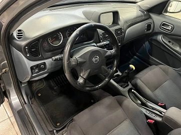 Nissan Almera, 2006г, передний привод, механика