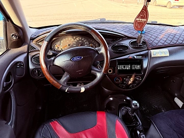 Ford Focus, 2002г, передний привод, автомат