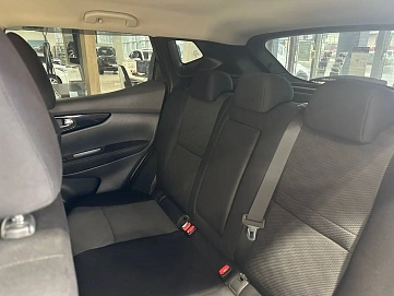 Nissan Qashqai, 2018г, передний привод, вариатор