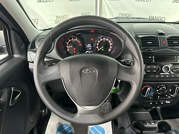 Lada (ВАЗ) Granta, 2021г, передний привод, механика