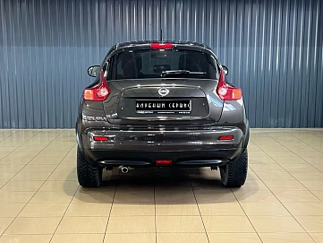 Nissan Juke, 2013г, передний привод, вариатор