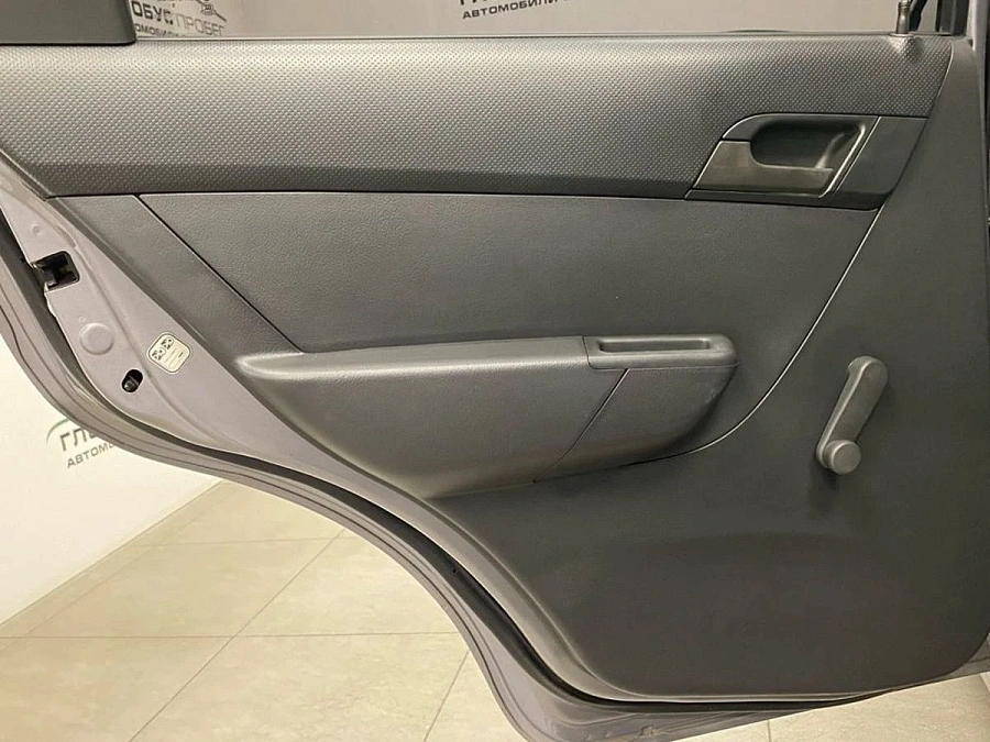 Chevrolet Aveo, 2010г., передний привод, механика