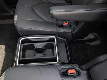 Toyota Grand Highlander, 2024г, полный привод, автомат