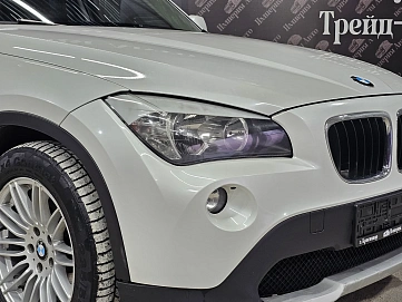 BMW X1, 2012г, задний привод, автомат