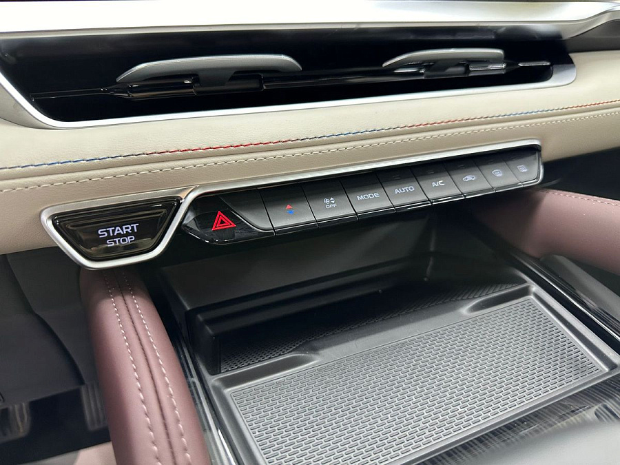 Geely Monjaro, 2024г., полный привод, автомат