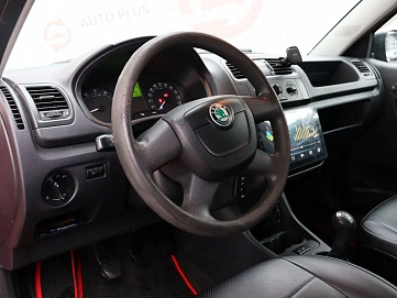 Skoda Fabia, 2012г, передний привод, механика