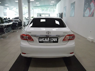 Toyota Corolla, 2012г, передний привод, механика