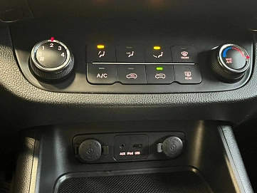 Kia Sportage, 2012г, передний привод, механика