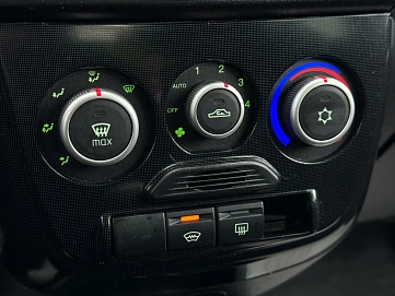 Lada (ВАЗ) Kalina, 2015г, передний привод, механика