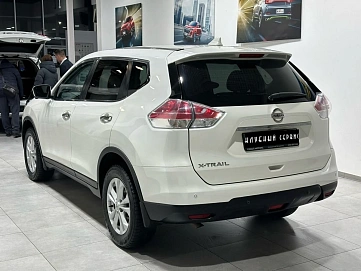 Nissan X-Trail, 2017г, передний привод, вариатор