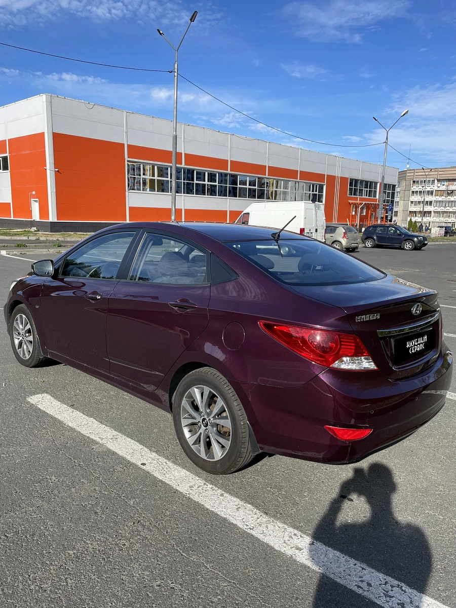 Hyundai Solaris, 2013г., передний привод, автомат
