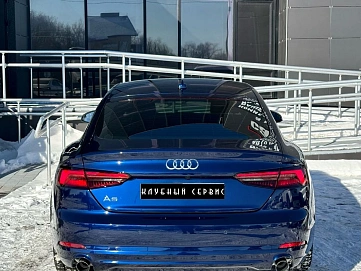 Audi A5, 2019г, передний привод, робот