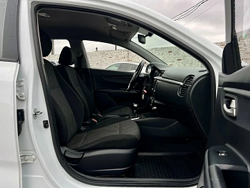 Kia Rio, 2019г, передний привод, автомат