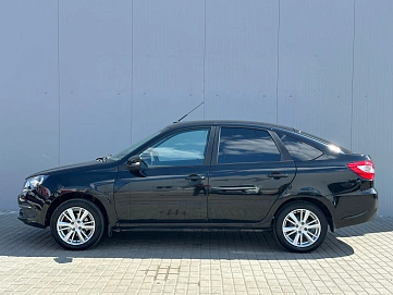 Lada (ВАЗ) Granta, 2023г., передний привод, механика