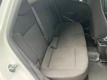 Opel Astra, 2012г, передний привод, автомат