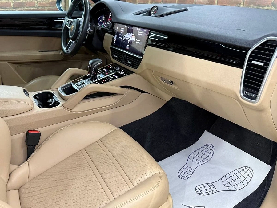 Porsche Cayenne, 2020г., полный привод, автомат