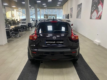 Nissan Juke, 2012г, передний привод, вариатор