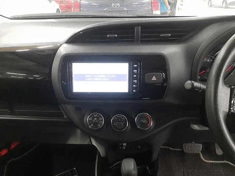 Toyota Vitz, 2019г., полный привод, вариатор