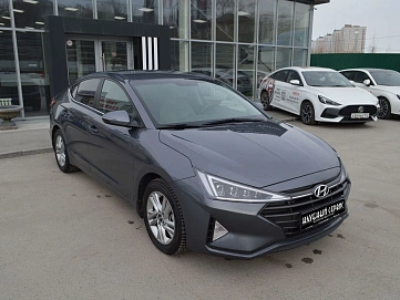 Hyundai Elantra, 2020г, передний привод, механика
