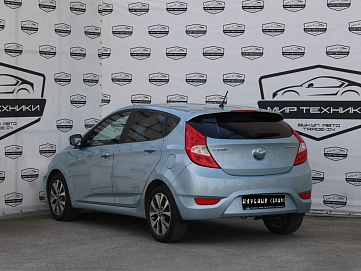 Hyundai Solaris, 2013г, передний привод, автомат