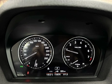 BMW 1 серии, 2018г, задний привод, автомат