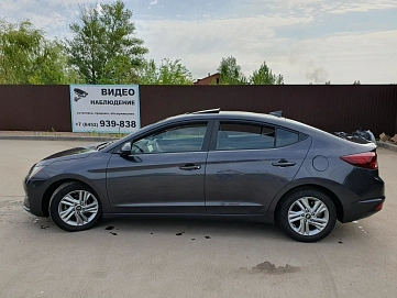 Hyundai Elantra, 2020г, передний привод, автомат