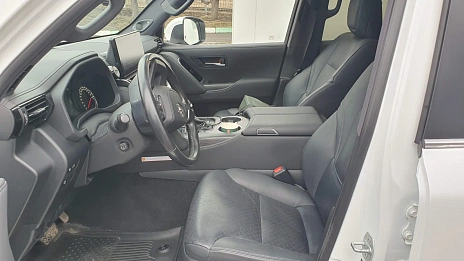 Toyota Land Cruiser, 2021г, полный привод, автомат