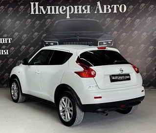 Nissan Juke, 2011г, передний привод, вариатор