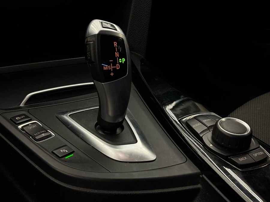 BMW 3 серии, 2016г., полный привод, автомат