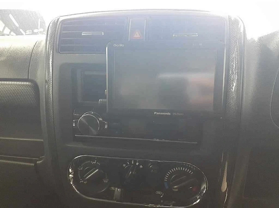 Suzuki Jimny, 2011г., полный привод, механика