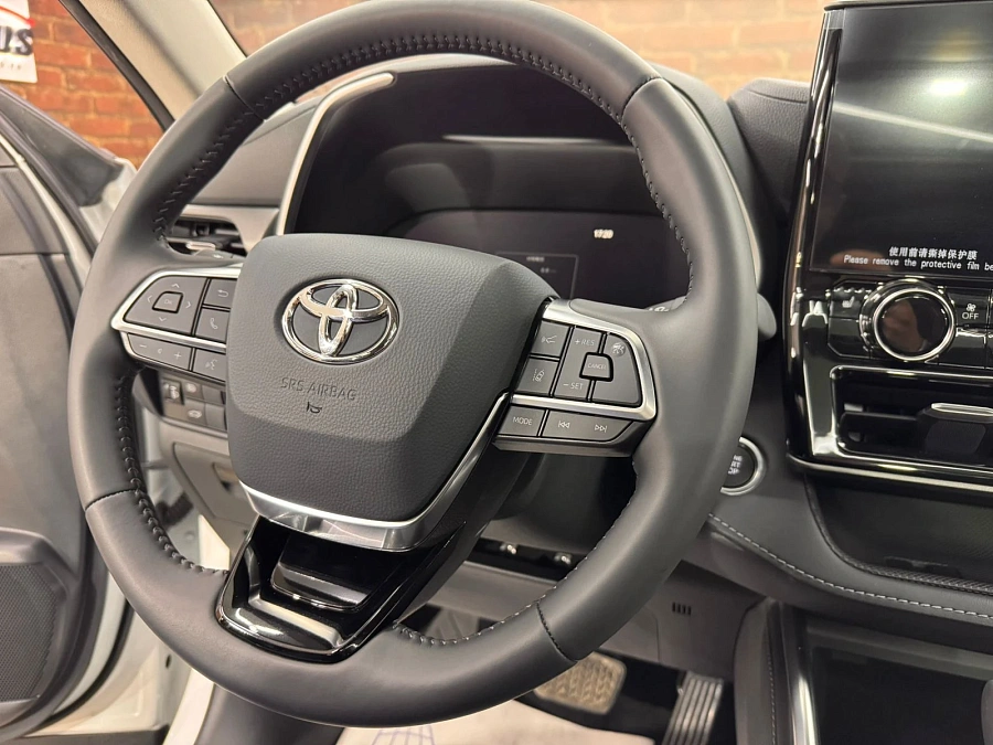 Toyota Highlander, 2026г., полный привод, автомат