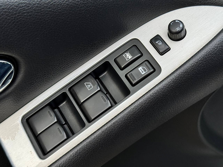 Nissan Murano, 2010г., полный привод, вариатор