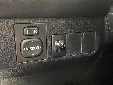 Toyota RAV4, 2016г, передний привод, вариатор