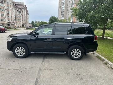 Toyota Land Cruiser, 2018г, полный привод, автомат