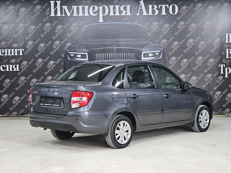Lada (ВАЗ) Granta, 2021г., передний привод, механика
