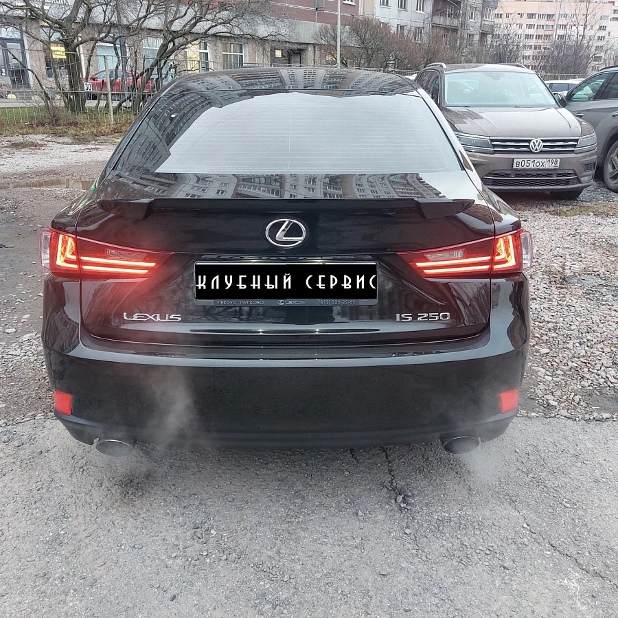 Lexus IS, 2014г., задний привод, автомат