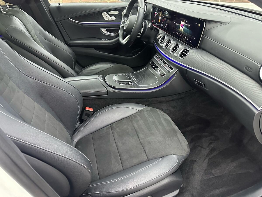 Mercedes-Benz , 2021г., полный привод, автомат