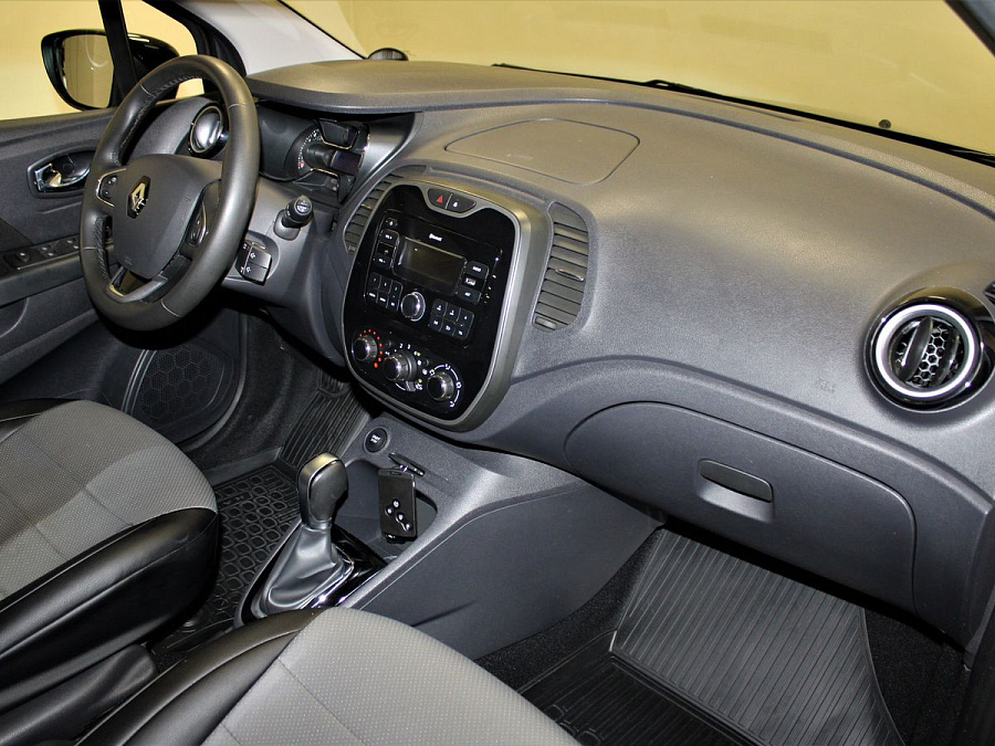 Renault , 2018г., передний привод, автомат