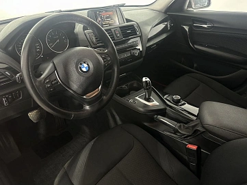 BMW 1 серии, 2013г, задний привод, автомат