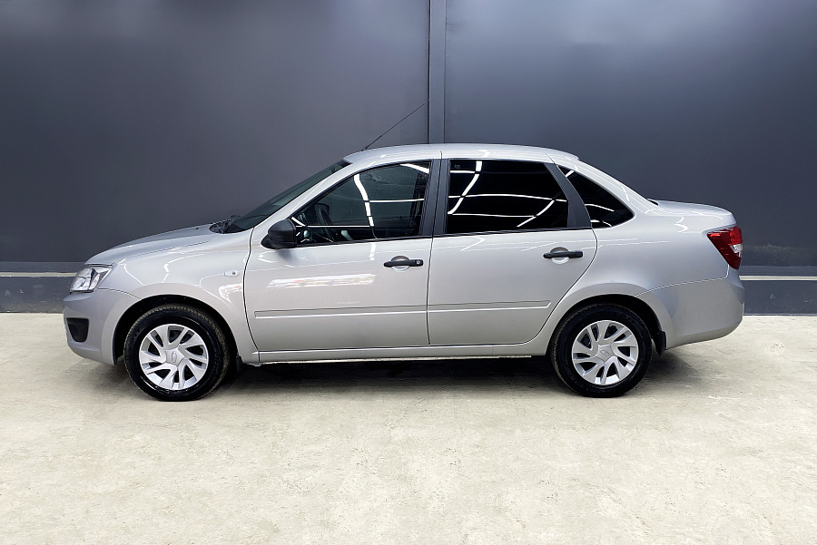 Lada (ВАЗ) Granta, 2018г., передний привод, механика