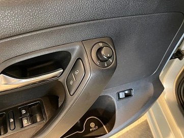 Volkswagen Polo, 2011г, передний привод, автомат