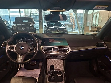 BMW 3 серии, 2020г, полный привод, автомат