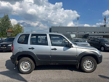 Chevrolet Niva, 2015г, передний привод, механика