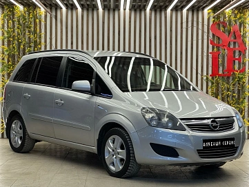 Opel Zafira, 2012г, передний привод, робот