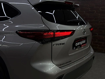 Toyota Highlander, 2025г, полный привод, автомат
