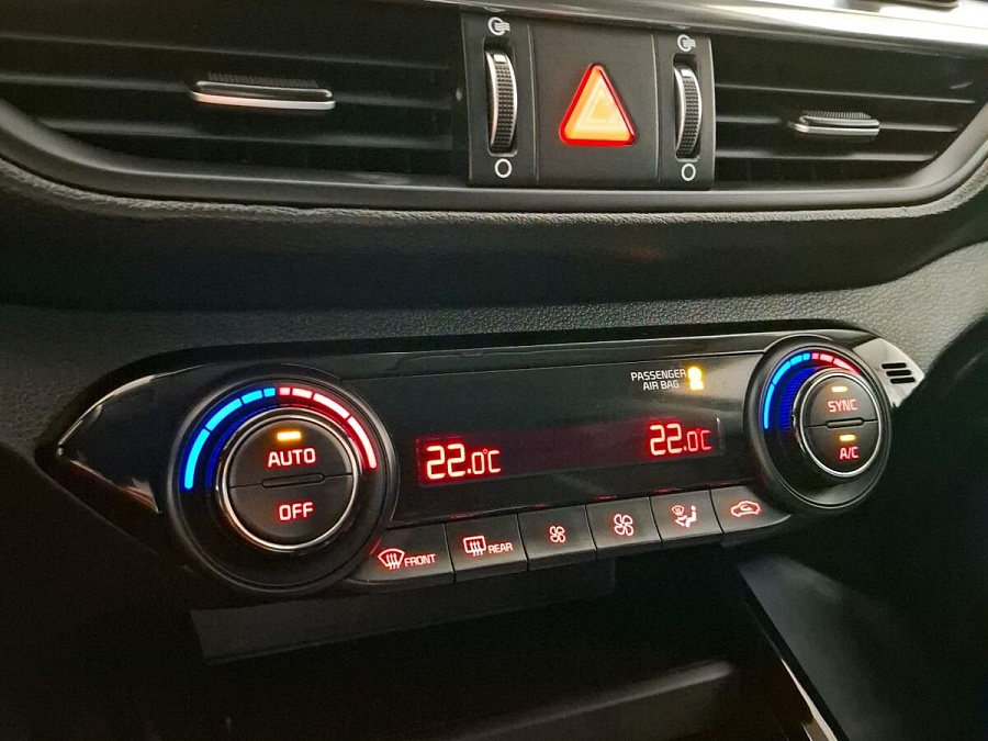 Kia , 2019г., передний привод, автомат